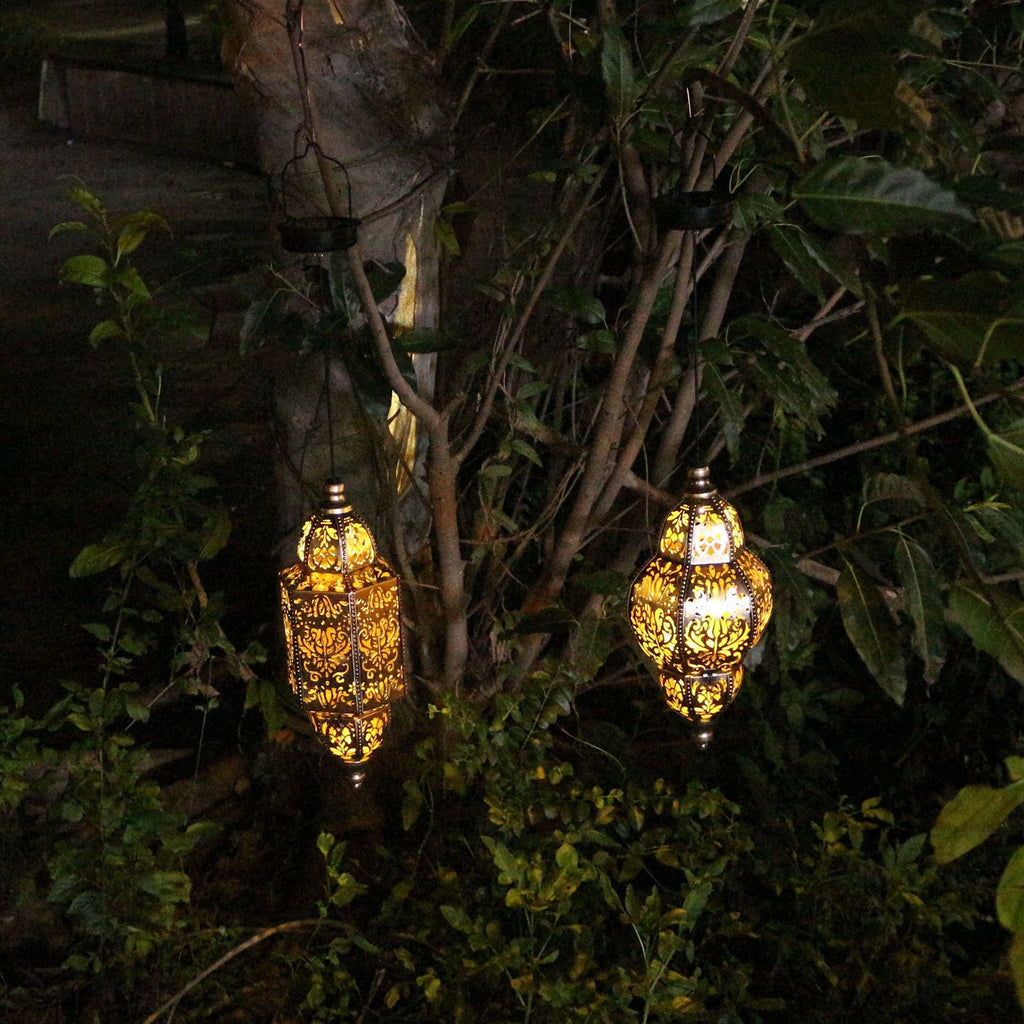 Baroque cross-border European and American style garden lamp, solar-powered iron art baroque hollow-out projection lamp for artistic ambiance in homestays