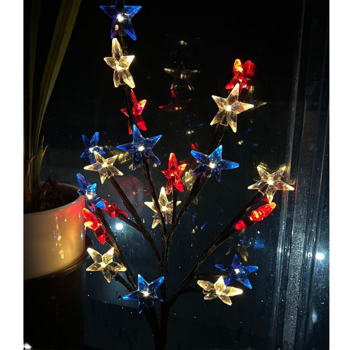 Cross-border American Independence Day solar LED tree branch ground lights with red, blue, and white pentagrams for garden decoration and lawn lighting